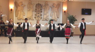 Greek Syrtos Gypsy Folk Ensemble - Greek Dance