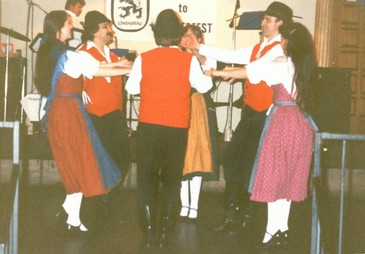 Old World Village Oktoberfest Dancers