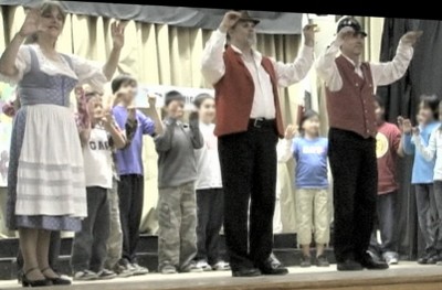 "Pictures From the Past" - Audience participation